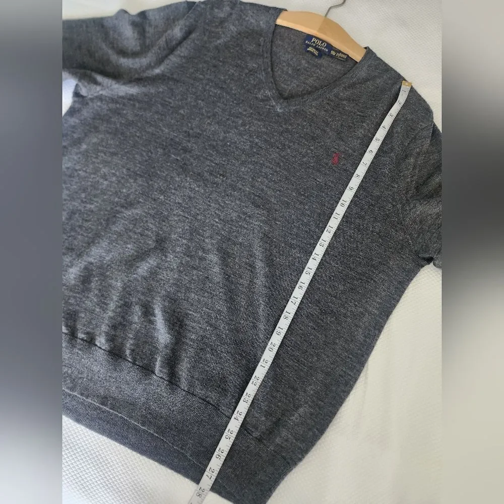 Ralph Lauren Men's V-Neck Gray Sweater